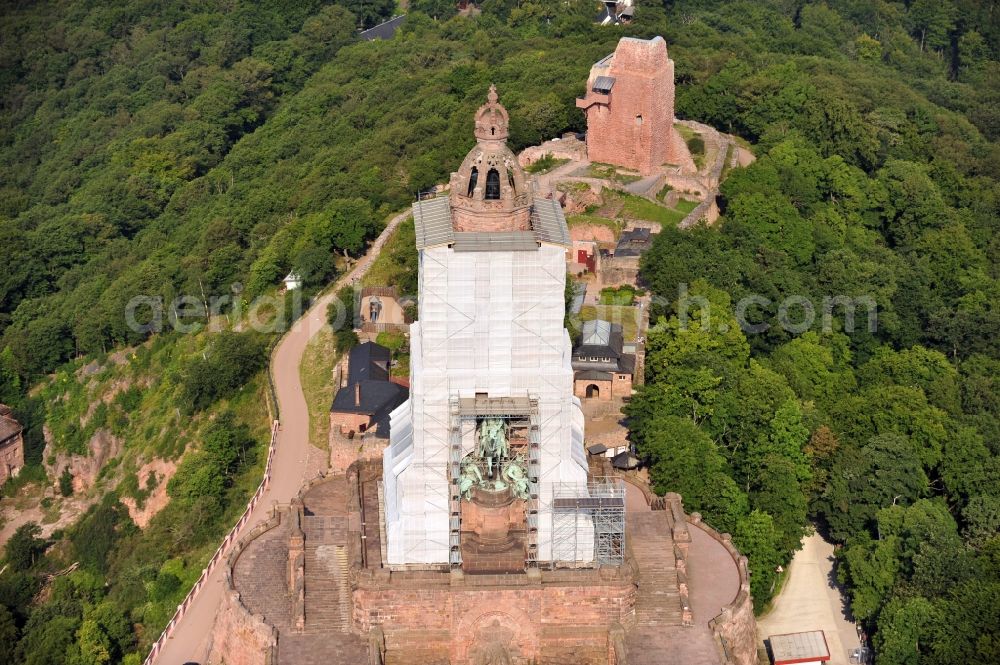 Aerial image Steinthaleben - Look at redevelopment of the monument Kyffhäuser near Steinthaleben in the state of Thuringia. The building with an equestrian statue was established by the architect Bruno Schmitz in honor of Kaiser Wilhelm I from 1890 to 1896. The monument, which was affcted by storm, is planed to be restored by the company Romstedt Technologies for Restorers GmbH until November 2013. The necessary scaffold is provided by the company Franke & Wagner GmbH