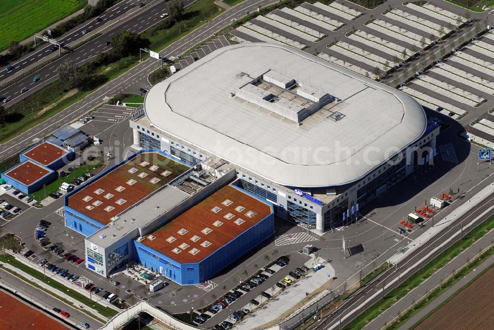 Aerial image Mannheim - 01.09.2006 Mannheim (Baden-Württemberg) Blick auf die SAP Arena am Flughafen Mannheim,SAP ARENA Betriebsgesellschaft der Multifunktionsarena Mannheim mbH & Co. KG Xaver-Fuhr-Str. 150 ,68163 Mannheim ,Tel.: +49 (0) 6 21 - 1 81 90 - 204 Fax: +49 (0) 6 21 - 1 81 90 - 18 213,e-Mail: info@saparena.de