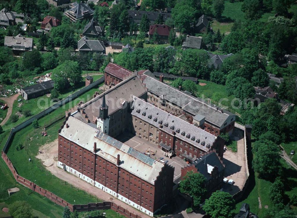 Stollberg from the bird's eye view: Blick auf das heutige Hotel Schloss Hoheneck in Stollberg in Sachsen. Das Schloss wurde 1200 erbaut und lange Zeit als Gefängnis genutzt. Kontakt: Mahn- und Gedenkstätte Gefängnis Schloss Hoheneck, An der Stalburg 6-7, 09366 Stollberg, Tel.: 0160-978 07042, info@hoheneck.com,