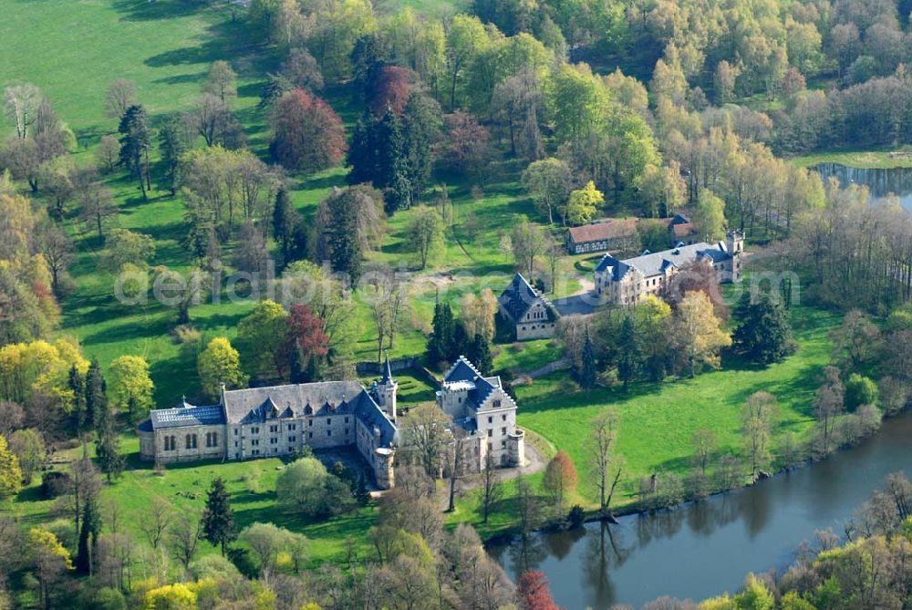 Aerial image Friedrichroda (Thüringen) - Blick auf Schloss Reinhardsbrunn bei Friedrichroda im Thüringer Wald. Seit dem 1085 befand sich an dieser Stelle das Hauskloster der Landgrafen von Thüringen. Währendnd des Bauernkrieges wurde es geplündert und zerstört. 1827 entstand anstelle des Klosters ein Lustschloss und später ein Landschaftspark. Heute befinden sich auf dem Gelände ein Hotel und ein Fortbildungszentrum. Kontakt: post@schloss-reinhardsbrunn.com,