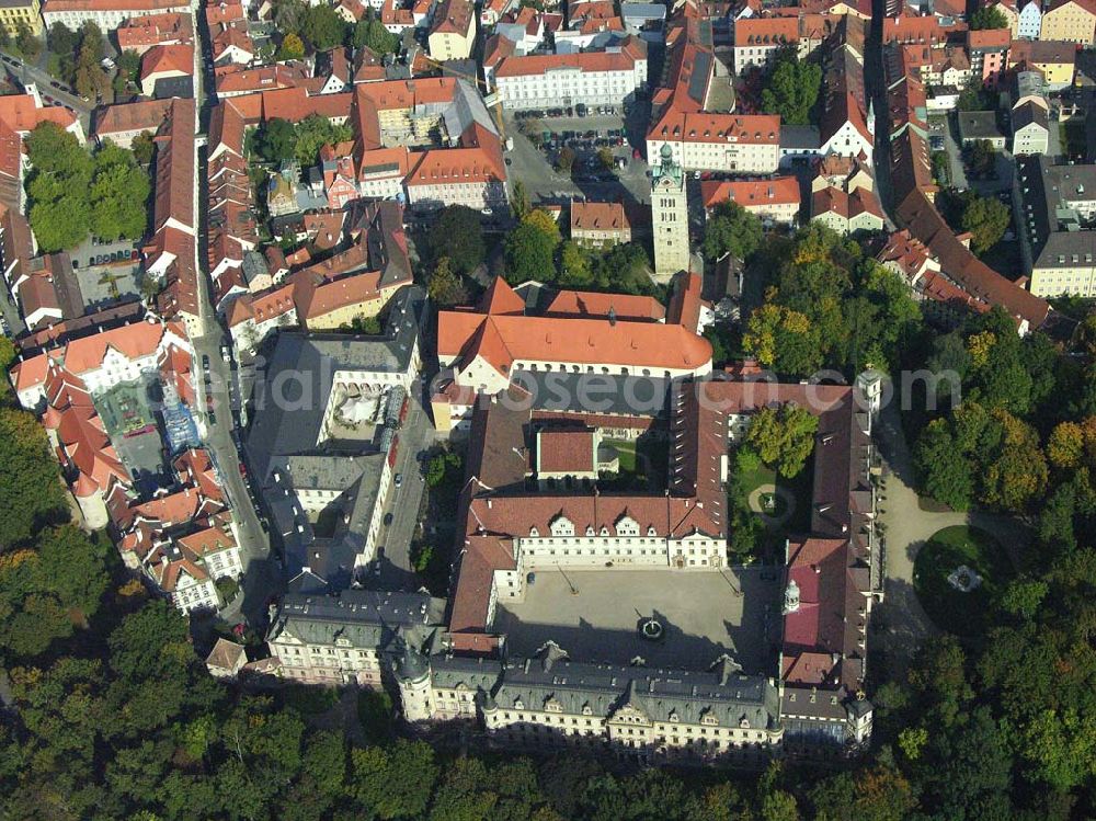 Aerial image Regensburg ( Bayern ) - : Fürstliches Ambiente erwartet Sie in Schloss Thurn und Taxis / Schloss St. Emmeram.Sie können die Museen besuchen und in den prunkvollsten Räumlichkeiten des Schlosses feiern. Schlossverwaltung 93047 Regensburg; Emmeramsplatz 5; Tel.: 0941 / 50 48 – 184; Fax: 0941 / 50 48 – 161; E-Mail: wbrandl@thurnundtaxis.de