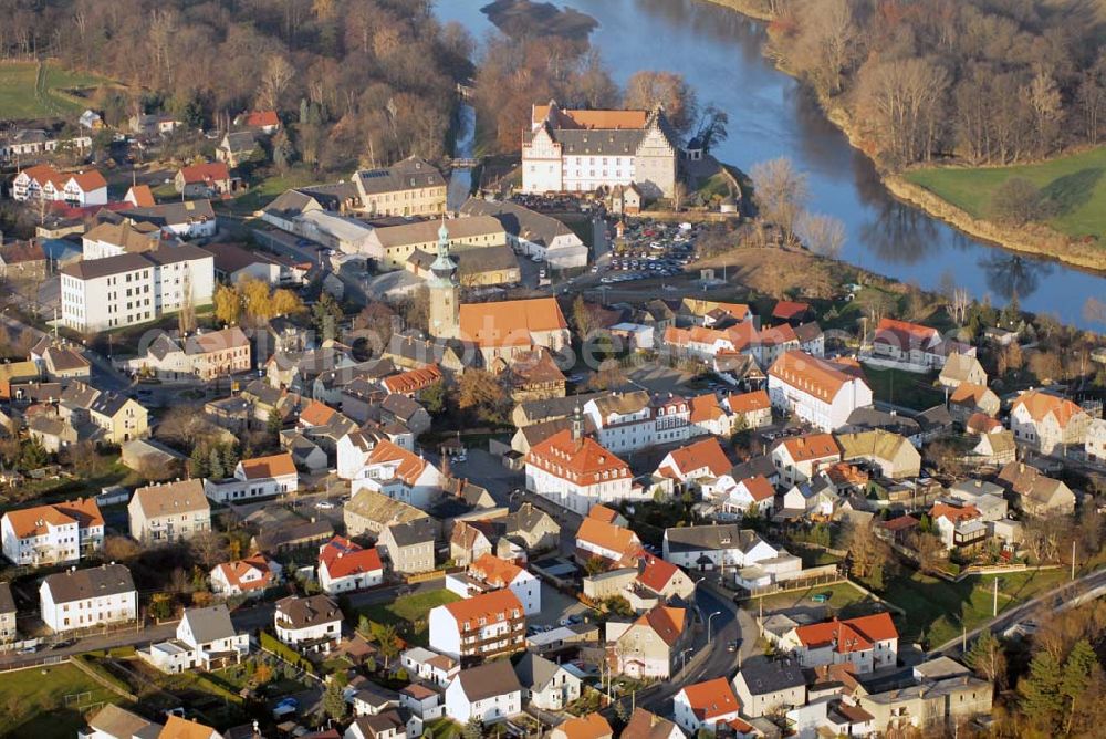 Trebsen from the bird's eye view: , Blick auf das Schloss in Trebsen, Förderverein für Handwerk und Denkmalpflege e.V. Schloss Trebsen, Thomas-Müntzer-Gasse 2, 04687 Trebsen, Geschäftsführer: Dipl.-Ing. Uwe Bielefeld, Tel.: 034383-92300, Fax:034383-92350 E-mail: u.bielefeld@schloss-trebsen.de,