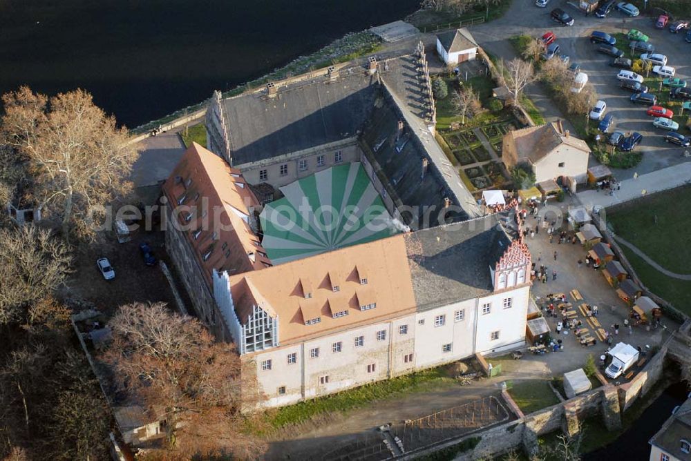 Aerial photograph Trebsen - , Blick auf das Schloss in Trebsen, Förderverein für Handwerk und Denkmalpflege e.V. Schloss Trebsen, Thomas-Müntzer-Gasse 2, 04687 Trebsen, Geschäftsführer: Dipl.-Ing. Uwe Bielefeld, Tel.: 034383-92300, Fax:034383-92350 E-mail: u.bielefeld@schloss-trebsen.de,