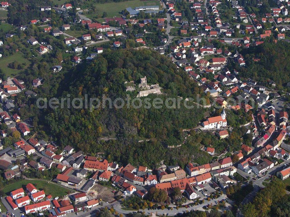 Regenstauf / Bayern from the bird's eye view: Schlossberg und Stadtzentrum von Regenstauf bei Regensburg