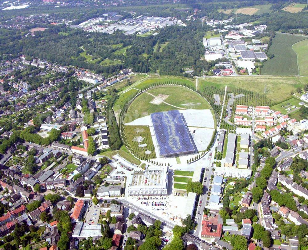 Aerial image Herne - Energiepark Mont-Cenis der Stadtwerke Herne, Stadtteilrathaus Herne-Sodingen und Fortbildungsakademie des Innenministeriums NRW. In die Dachflächen und die südwestlichen Seitenflächen der Glashülle wurde eines der größten Solarkraftwerke seiner Art integriert. Betriebsgesellschaft Akademie Mont-Cenis Herne mbH; Mont-Cenis-Platz 1; D-44627 Herne; Telefon: 02323-9650; Fax:02323-9651999;Mail:info@akademie-mont-cenis.de