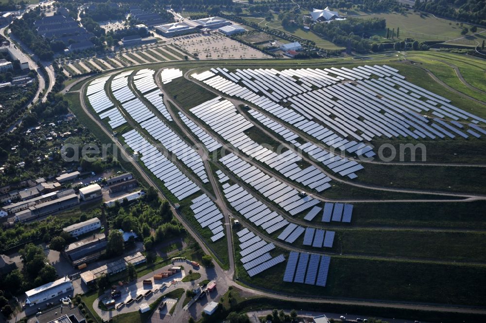 Aerial image Magdeburg - View of the solar park in Magdeburg in Saxony-Anhalt. Under the direction of the WSB group, there was built the solar park within 5 months on the former domestic waste landfill Cracauer Anger, which was closed in 1998. The plant went into operation in December 2011