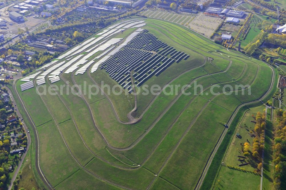 Aerial image Magdeburg - View of the solar park in Magdeburg in Saxony-Anhalt. Under the direction of the WSB group, there was built the solar park within 5 months on the former domestic waste landfill Cracauer Anger, which was closed in 1998. The plant went into operation in December 2011