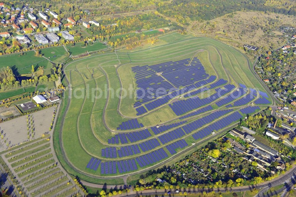 Aerial image Magdeburg - View of the solar park in Magdeburg in Saxony-Anhalt. Under the direction of the WSB group, there was built the solar park within 5 months on the former domestic waste landfill Cracauer Anger, which was closed in 1998. The plant went into operation in December 2011