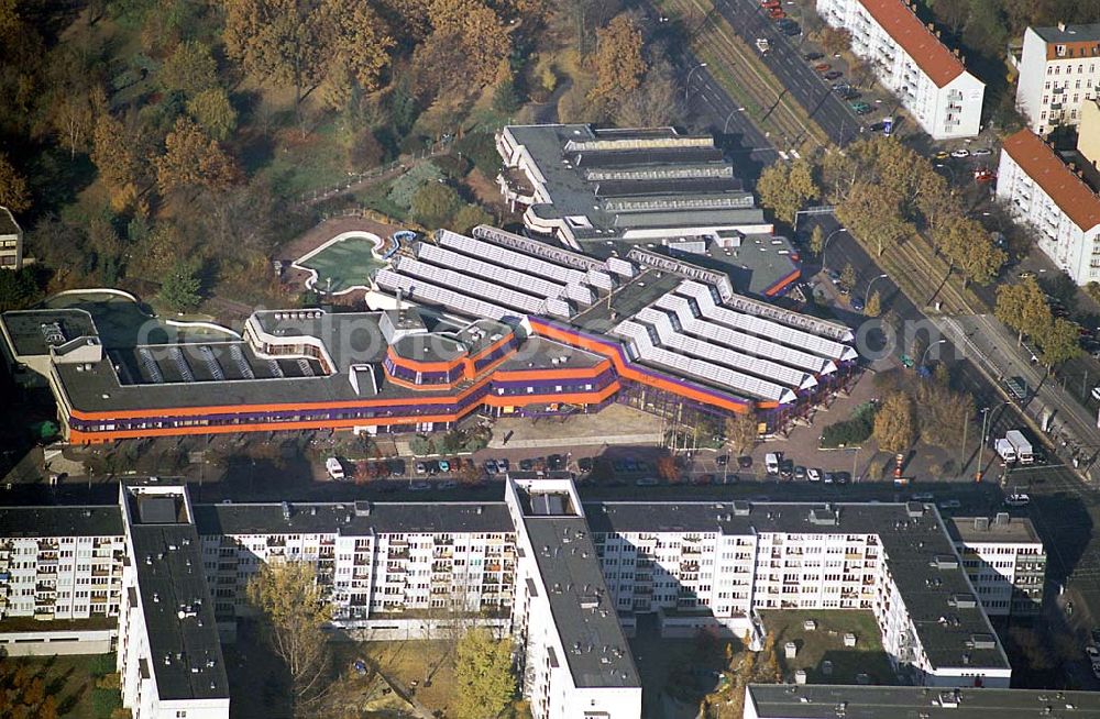 Aerial photograph Berlin Friedrichshain - 11.11.2003 Blick auf das Sport und Erholungszentrum an der Landsberger Allee , wird gerade rekonstruiert. Berlin Friedrichshain