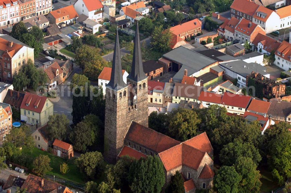 Aerial image Burg - Blick auf die St.Nicolai Kirche. Sie ist eine der Kirchen, die zur Straße der Romanik zählt. Diese Straße verbindet die Dome, Burgen, Klöster und Kirchen, die in der Zeit vom 10. bis Mitte des 13. Jahrhundert entstanden, und somit ein Zeichen der Christianisierung sind.