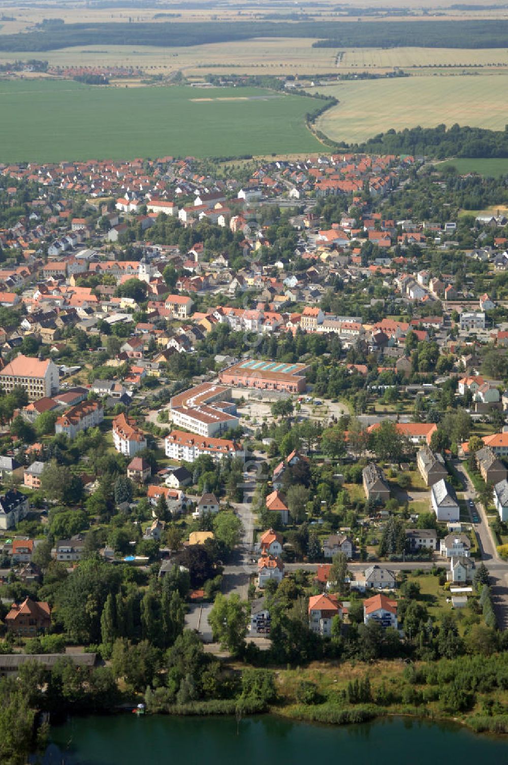 Aerial image Brandis - Blick auf die Stadt Brandis. Sie erstreckt sich im Osten der Leipziger Tieflandsbucht. Die Stadt Brandis wurde erstmals 1121 urkundlich erwähnt. Kontakt: Stadt Brandis, Markt 1 - 3, 04821 Brandis, Tel. +49 (0)34292 6 55 0, Fax +49 (0)34292 655 28, EMail verwaltung@stadt-brandis.de