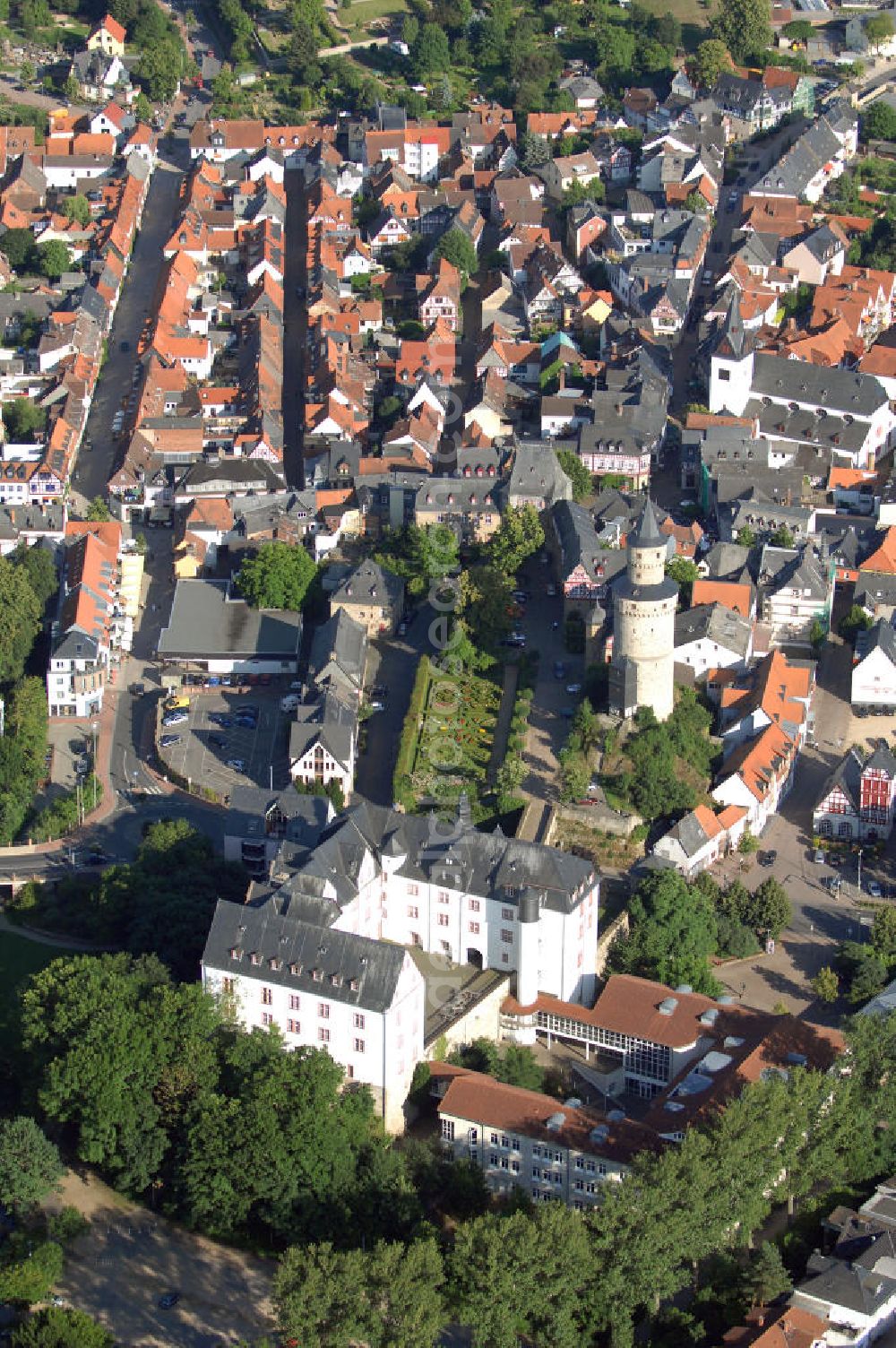 Aerial image Idstein - Blick auf die Stadt Idstein. Idstein ist eine Stadt im Rheingau-Taunus-Kreis in Hessen, Deutschland. Sie liegt im Taunus nördlich von Wiesbaden. Wahrzeichen der Stadt ist der Hexenturm aus dem 12. Jahrhundert. Kontakt: Stadtverwaltung Idstein, Rathaus, König-Adolf-Platz 2, 65510 Idstein, Tel. +49 (0)6126 78 0, Fax +49 (0)6126 78 815