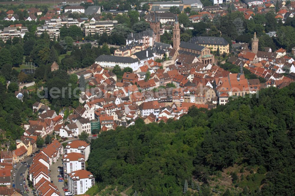 Aerial photograph Weinheim - Blick auf die Stadt Weinheim. Sie lieg nordöstlich von Mannheim an der Bergstraße im sogenannten Rhein-Neckar-Dreieck. Wegen ihrer beiden Wahrzeichen, der Ruine Windeck und der Wachenburg, trägt sie den Beinamen „Zwei-Burgen-Stadt“. Kontakt: Stadt Weinheim, Obertorstr. 9, 69469 Weinheim, Tel. +49 (0)6201 82 0, Fax +49 (0)6201 82 268, rathaus@weinheim.de