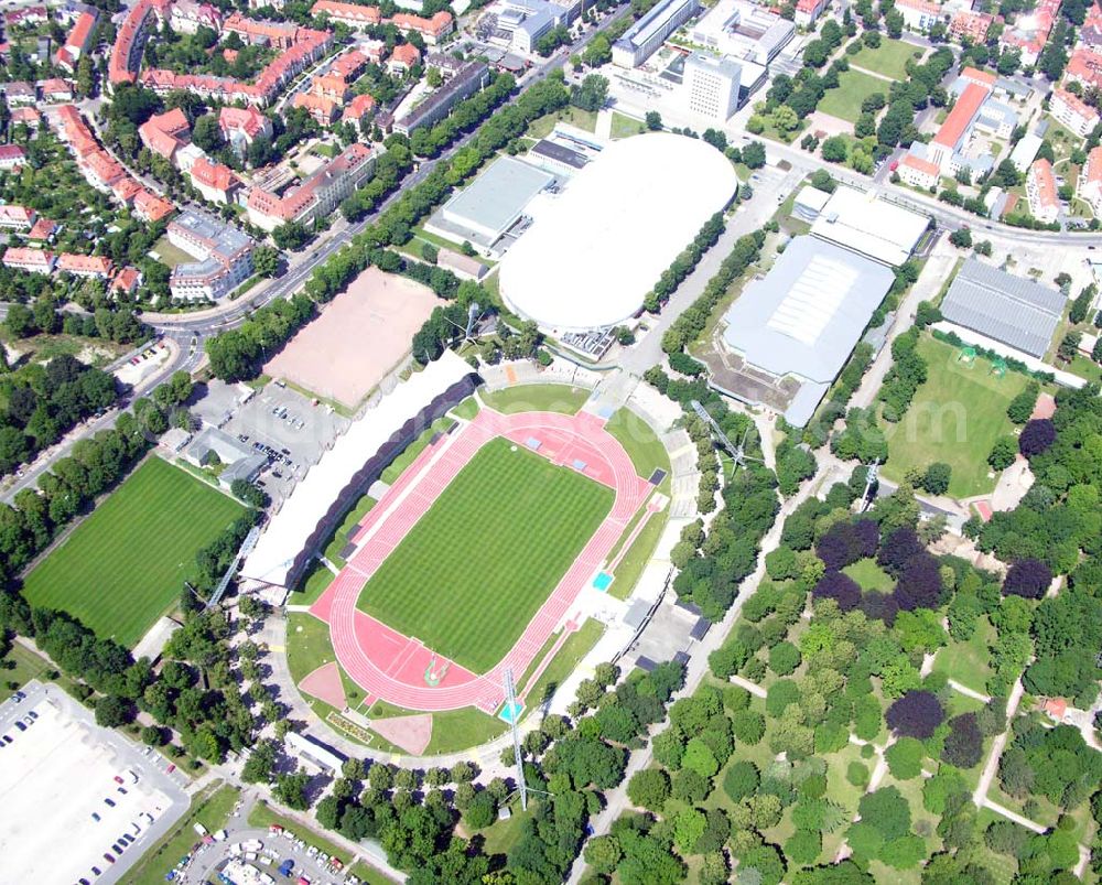 Aerial image Erfurt / Thüringen - Blick auf das Steigerwaldstadion. Arnstädter Straße 55 99096 Erfurt Betriebsstellenleiter Herr Debuch, Tel.: 03 61/655 46 20 oder 03 61/655 46 21