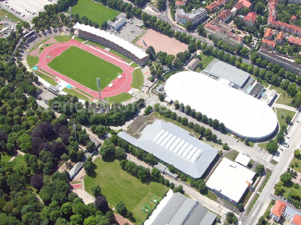 Aerial image Erfurt / Thüringen - Blick auf das Steigerwaldstadion. Arnstädter Straße 55 99096 Erfurt Betriebsstellenleiter Herr Debuch, Tel.: 03 61/655 46 20 oder 03 61/655 46 21