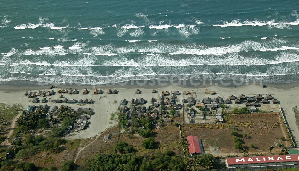 Aerial image Lingayen - Blick auf den Strand von Mabini. Aufgrund des weißen Strandes ist die Region von Mabini und Lingayen sehr beliebt bei Touristen. View on Mabini beach. Because of the white beach the region around Mabini and Lingayen is very popular with tourists.