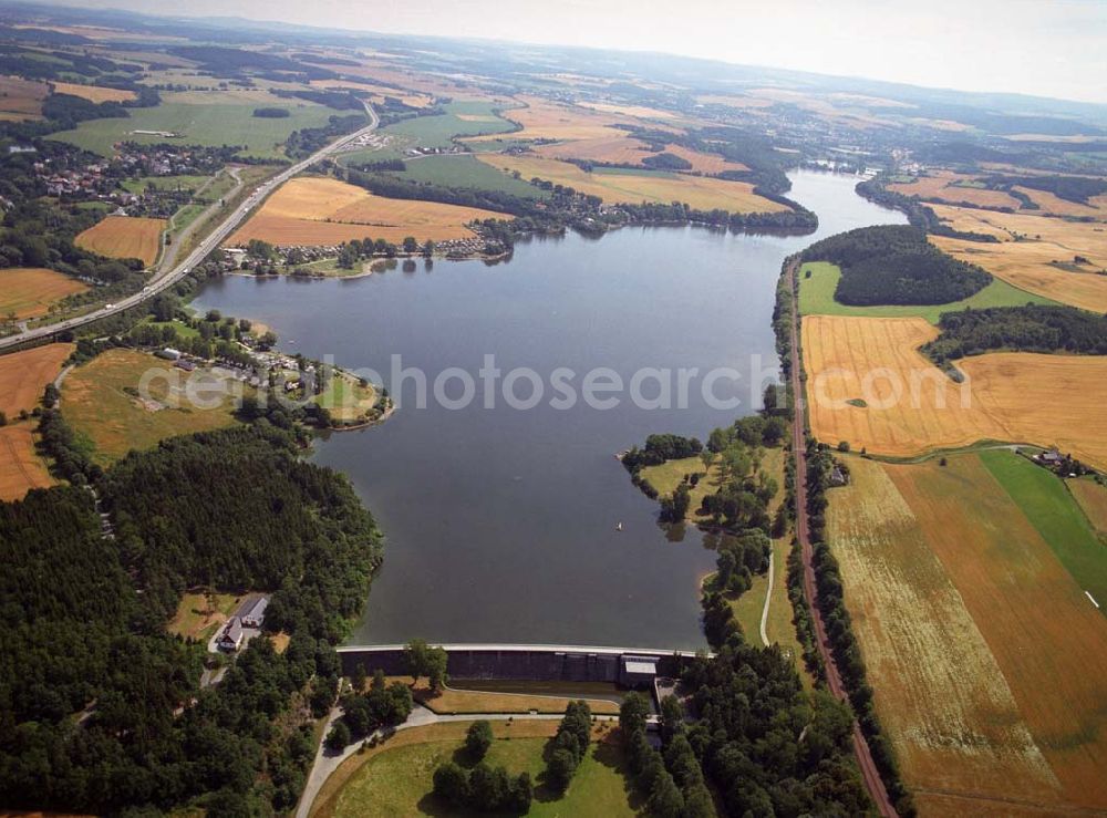 Oelsnitz from above - Blick auf die Talsperre Pirk in der Nähe von Oelsnitz. Die Talsperre wurde 1937 erbaut.