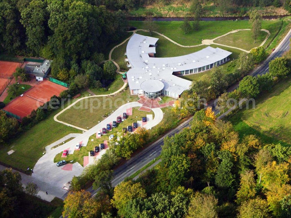 Wusterhausen from the bird's eye view: 18.10.2005 Wusterhausen; Tennisclub Wusterhausen e.V.