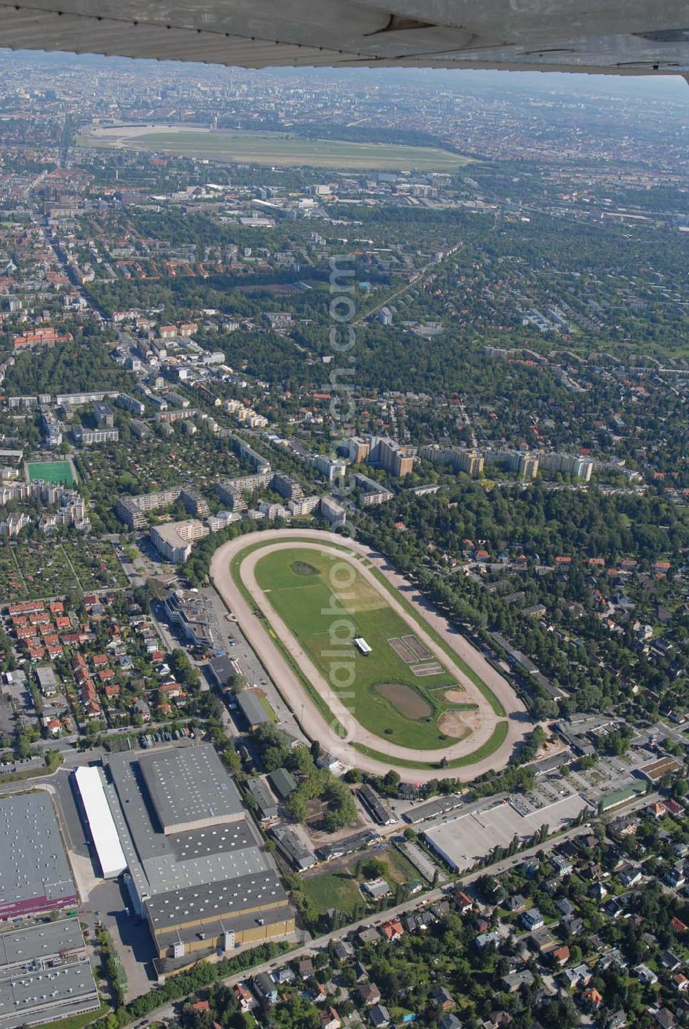 Berlin from the bird's eye view: Blick auf die Trabrennbahn in Berlin-Mariendorf. (Berliner Trabrenn-Verein e.V., Mariendorfer Damm 222, 12107 Berlin, btv@berlintrab.de, Tel.: 030-7401212, Fax: 030-7401211)