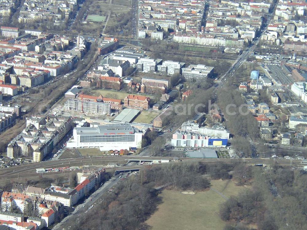 Berlin - TREPTOW from the bird's eye view: Blick auf den Treptower Park in Ost-West-Richtung. 13.03.03