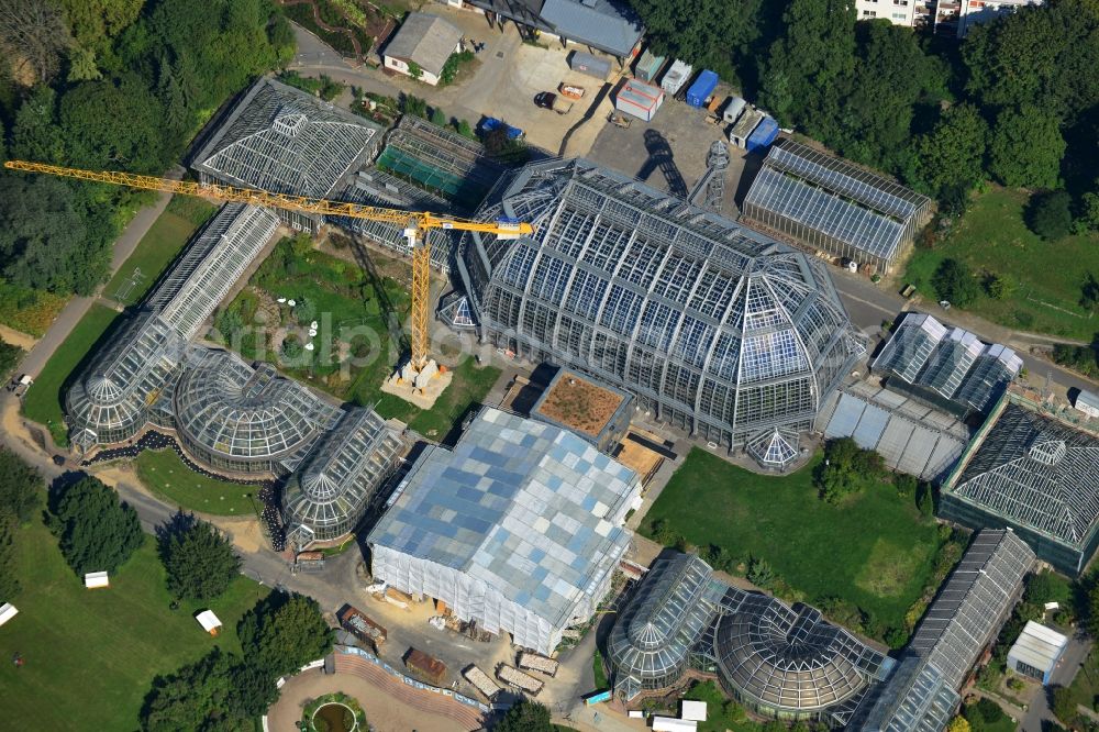 Aerial photograph Berlin - View of tropical house in the botanical garden in Steglitz, Berlin