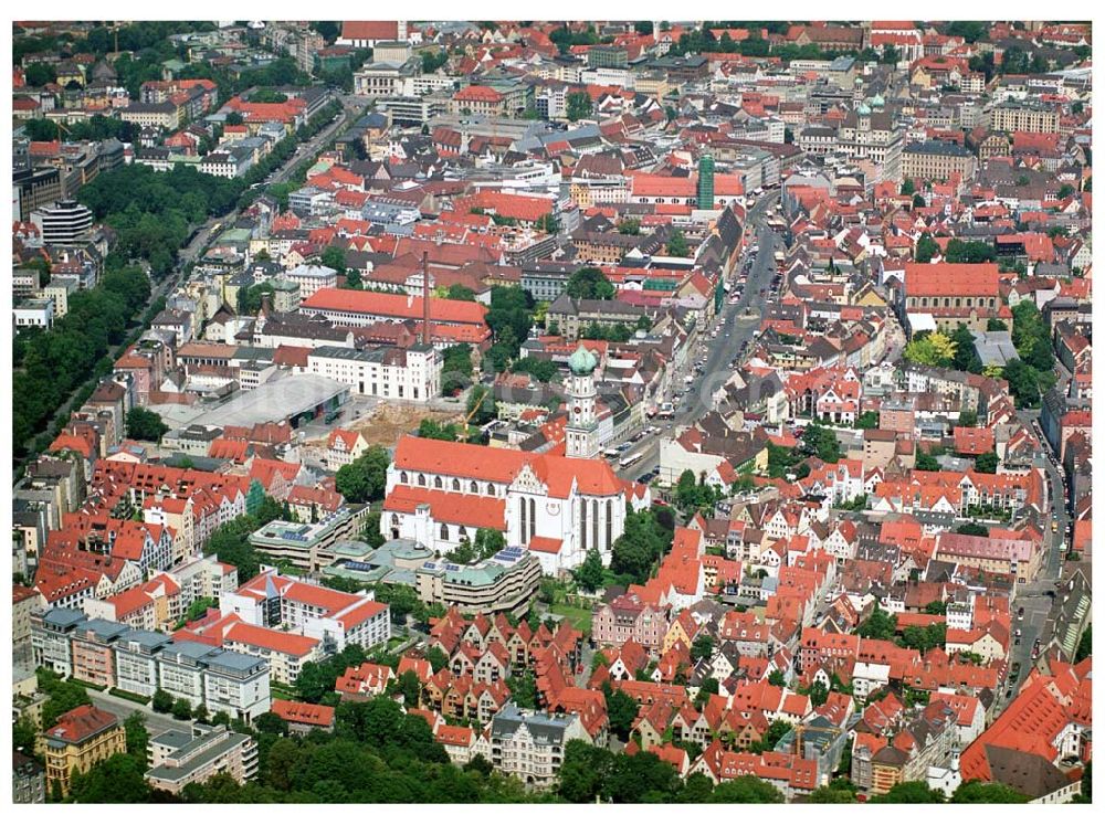 Augsburg / Bayern from the bird's eye view: 12.07.2005 Augsburg (Bayern) Blick auf die St. Ulrich und Afra . Katholische Kirche, errichtet zwischen 1474 und 1612. Begraben liegen die heiligen Ulrich und Afra in der Krypta.