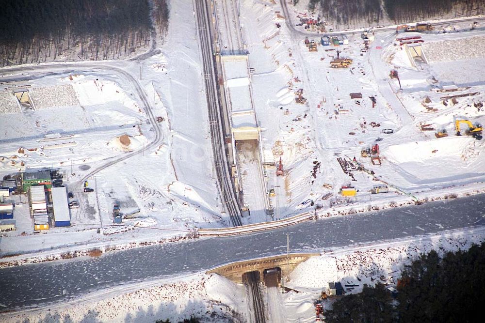 Aerial image Eberswalde / Brandenburg - 24.01.2006 Eberswalde: Umleitungsarbeiten am Oder-Havel-Kanal zu Eberswalde im Unterquerbereich der Eisenbahnlinie nach Stralsund. Ein Projekt der Wasser- und Schifffahrtdirektion Ost im Rahmen der Verkehrsprojekte Deutsche Einheit.