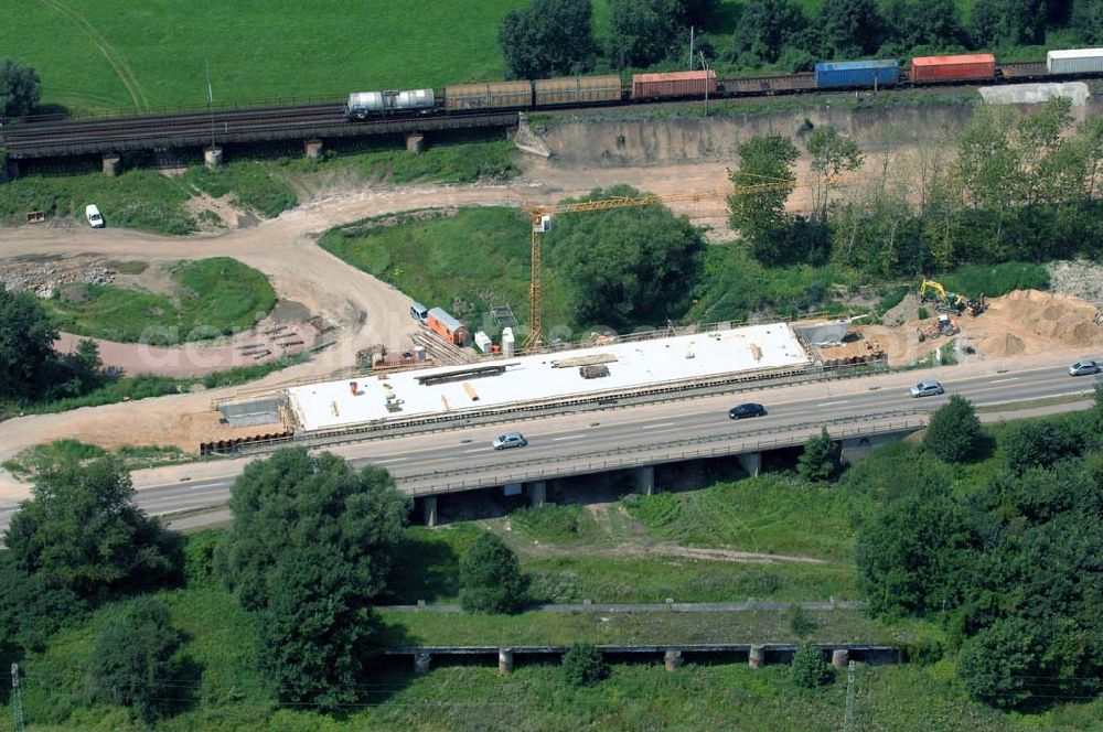 Dessau from the bird's eye view: Blick auf verschiedene Brückenbauwerke an der Baustelle zum Ausbau der B184 zwischen Dessau und Roßlau in Sachsen-Anhalt. Die B184 wird aufgrund des gestiegenen Verkehrsaufkommens 4-streifig über den Verlauf der Elbe hinweg ausgebaut.Bauherr ist der Landesbetrieb Bau Sachsen-Anhalt, die Projektleitung liegt bei SCHÜßLER-PLAN Berlin.