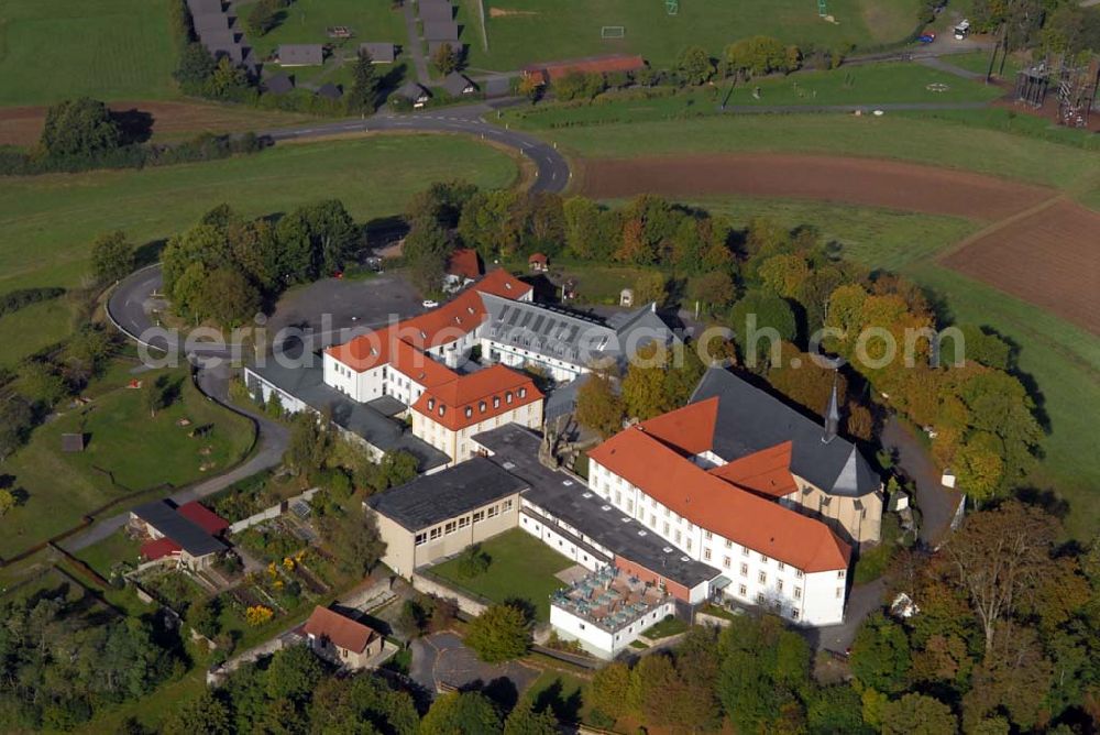 Aerial photograph Bad Brückenau - Blick auf den Volkersberg mit dem Haus Volkersberg - eine katholische Landvolkshochschule und Jugenbildungstätte, der Wallfahrtskirche und dem Franziskanerkloster. Kontakt: Haus Volkersberg, 97769 Bad Brückenau/Volkers; Tel: 09741-9132-00