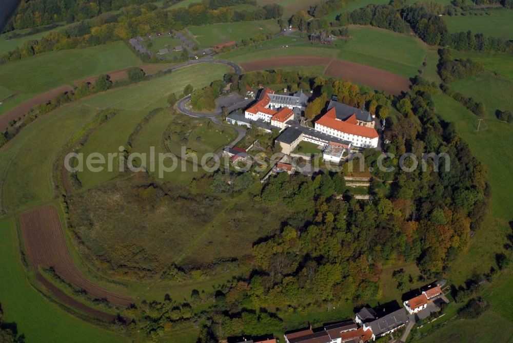 Aerial image Bad Brückenau - Blick auf den Volkersberg mit dem Haus Volkersberg - eine katholische Landvolkshochschule und Jugenbildungstätte, der Wallfahrtskirche und dem Franziskanerkloster. Kontakt: Haus Volkersberg, 97769 Bad Brückenau/Volkers; Tel: 09741-9132-00