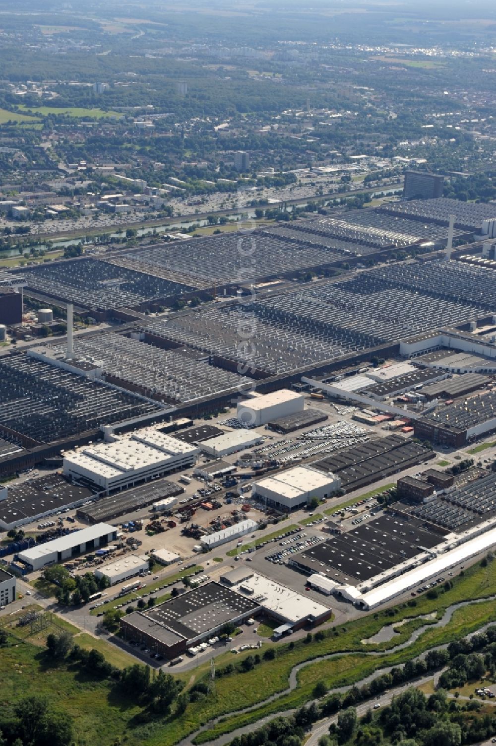 Aerial image Wolfsburg - View of the Volkswagen plant in Wolfsburg. The Volkswagen plant in Wolfsburg is, with its production facilities, the parent company of Volkswagen AG. It was built from the late 1930s, portions of the work are now protected as an industrial monument