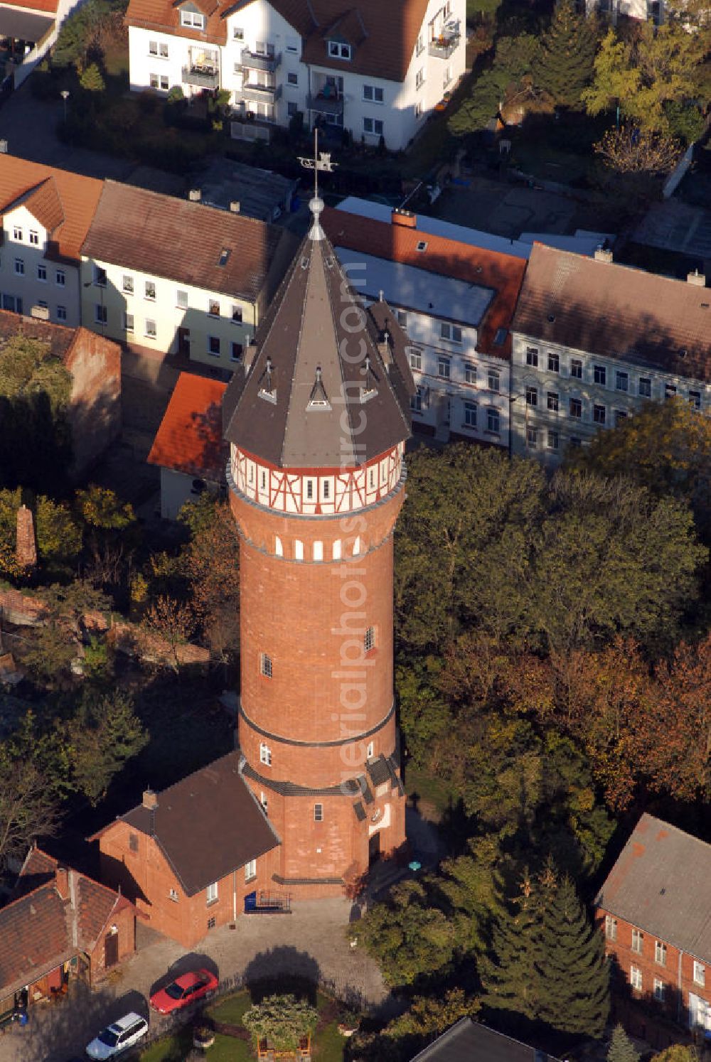 Burg from above - Blick auf den Wasserturm (erbaut 1902) in Burg bei Magdeburg.