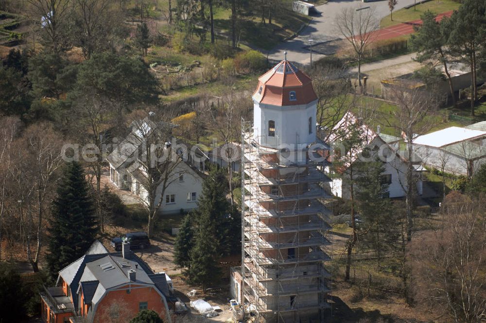 Aerial image Graal-Müritz - Blick auf die Restaurationsarbeiten am Wasserturm in Graal-Müritz. Der Wasserturm wurde 1913 gemeinsam mit einem Wasserwerk für Graal und Müritz erbaut. Die Ruine des Wasserturms wird zur Zeit restauriert.