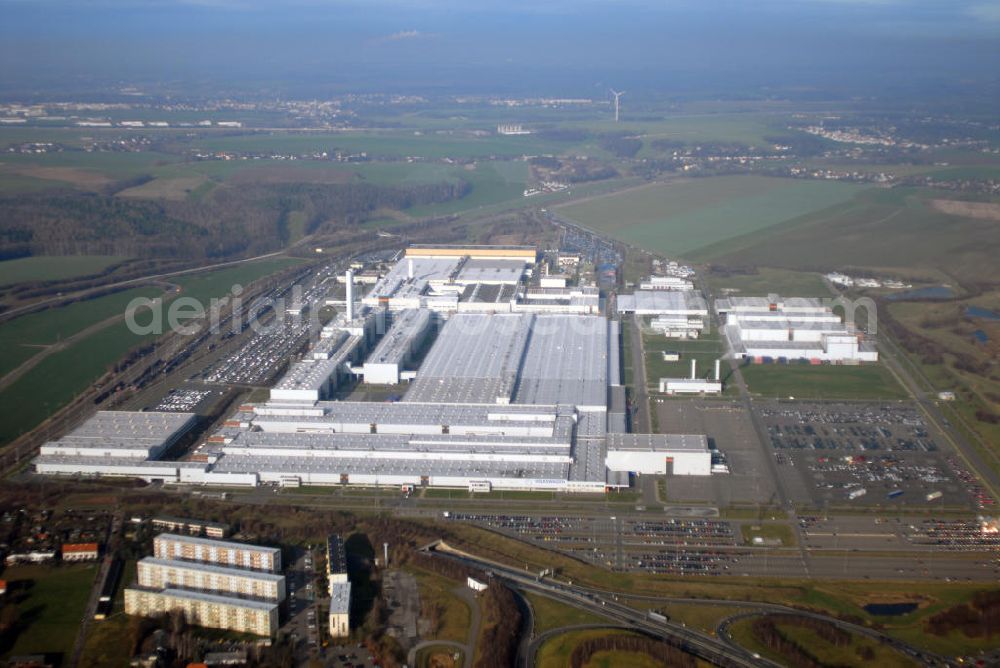 Aerial image Zwickau - Blick auf die Werksanlagen der VW Sachsen GmbH bei Zwickau. Kontakt: Volkswagen Sachsen GmbH, Glauchauer Straße 40, 08058 Zwickau, Tel. 0375 55-0, Fax 0375 55-2300,