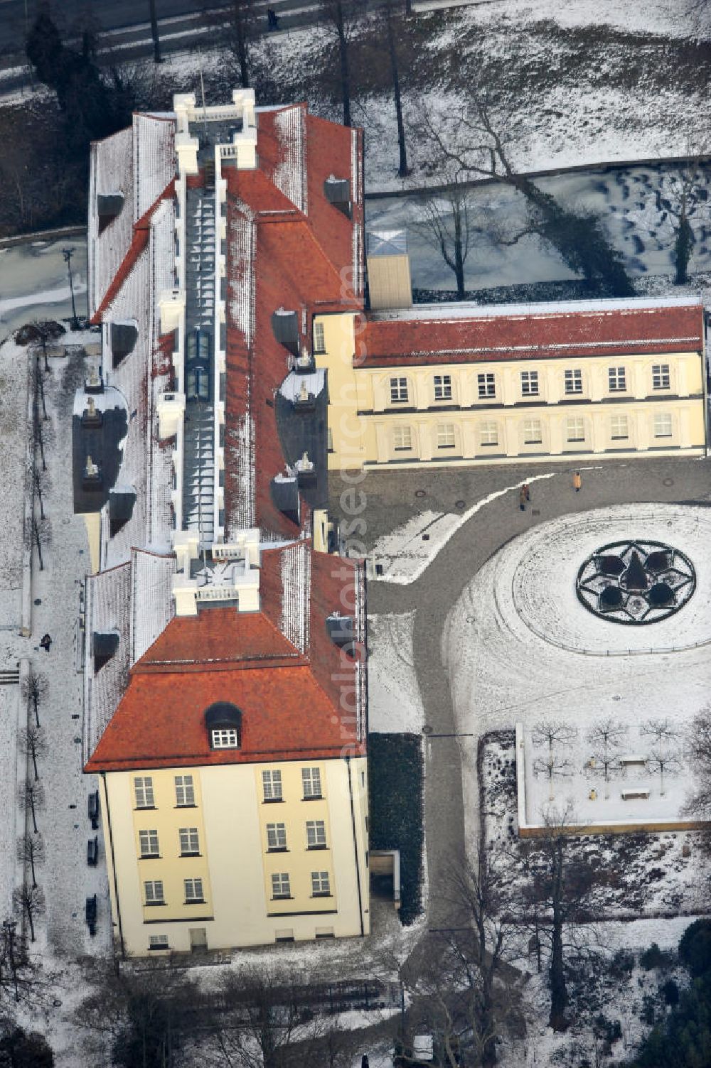 Aerial photograph Berlin - Views of the snow-covered castle Köpenick in Berlin