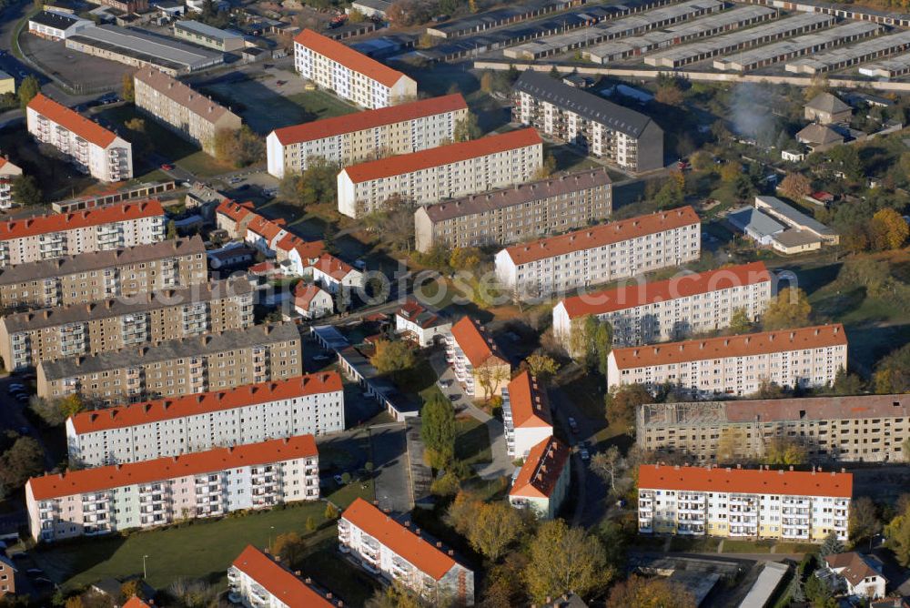 Aerial image Burg - Blick auf ein Wohngebiet und Garagen in der Kreisstadt Burg bei Magdeburg im Landkreis Jerichower Land in Sachsen-Anhalt. Kontakt: Bernhard Ruth Stadtverwaltung Burg, In der Alten Kaserne 2 39288 Burg, Tel. +49(0)3921 921 202, Email: bernhard.ruth@stadt-burg.de; Kersten Schumacher Stadtverwaltung Burg, In der Alten Kaserne 2 39288 Burg, Tel. +49(0)3921 921 604, Email: kersten.schumacher@stadt-burg.de