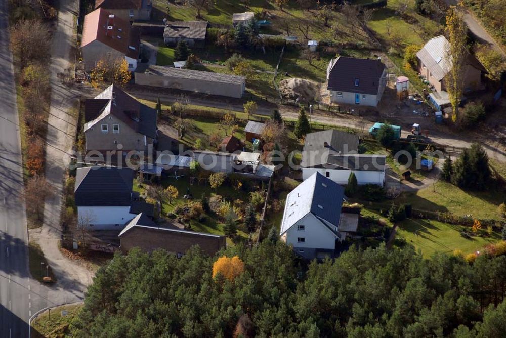 Wernsdorf from the bird's eye view: ; Blick auf das Wohngebiet an der Neuzittauer Straße in Wernsdorf; 15537 Wernsdorf;