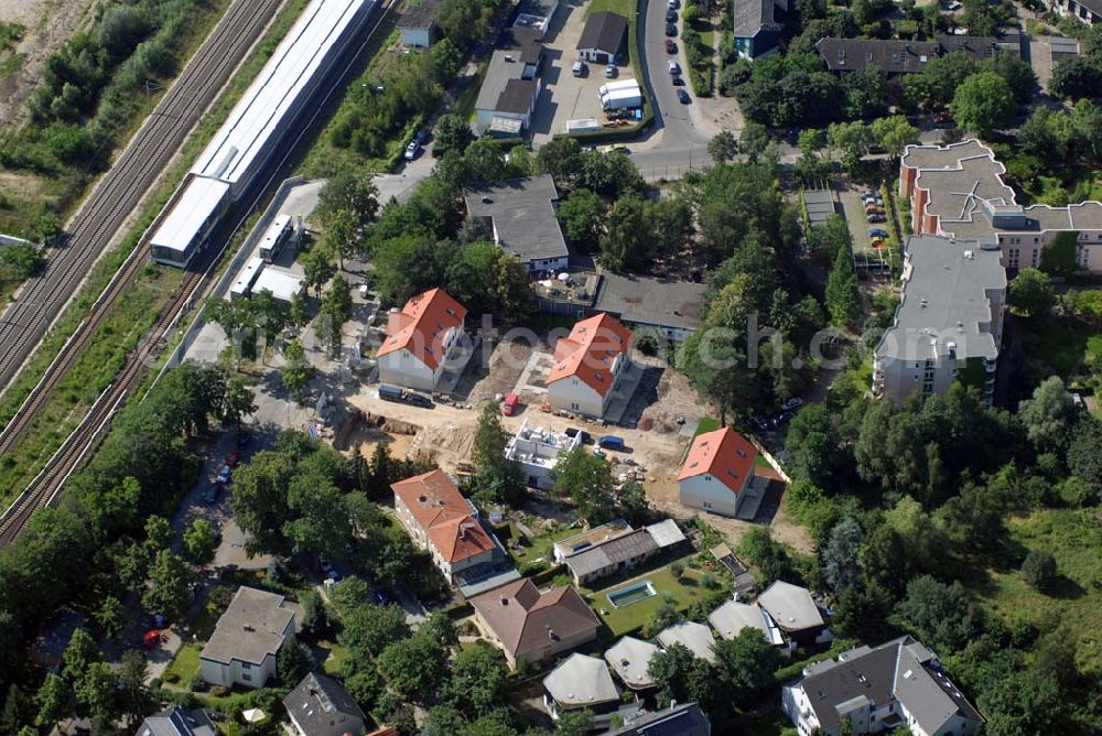 Berlin from the bird's eye view: Blick auf das Wohnneubaubaufeld der PREMIER Wohnbau an der Fürstenstraße in Berlin-Lichterfelde