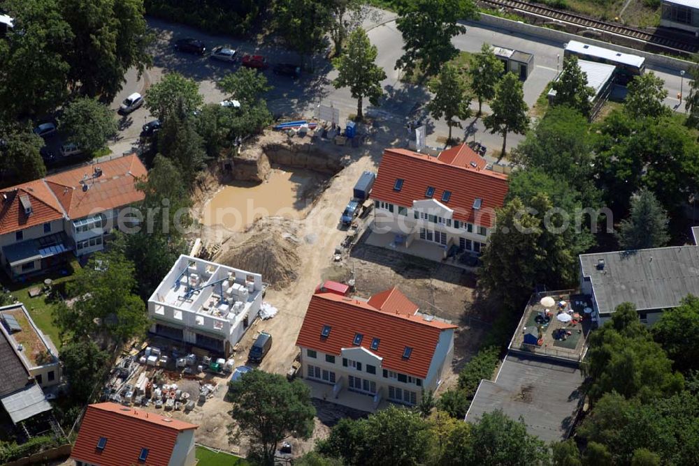 Berlin from above - Blick auf das Wohnneubaubaufeld der PREMIER Wohnbau an der Fürstenstraße in Berlin-Lichterfelde