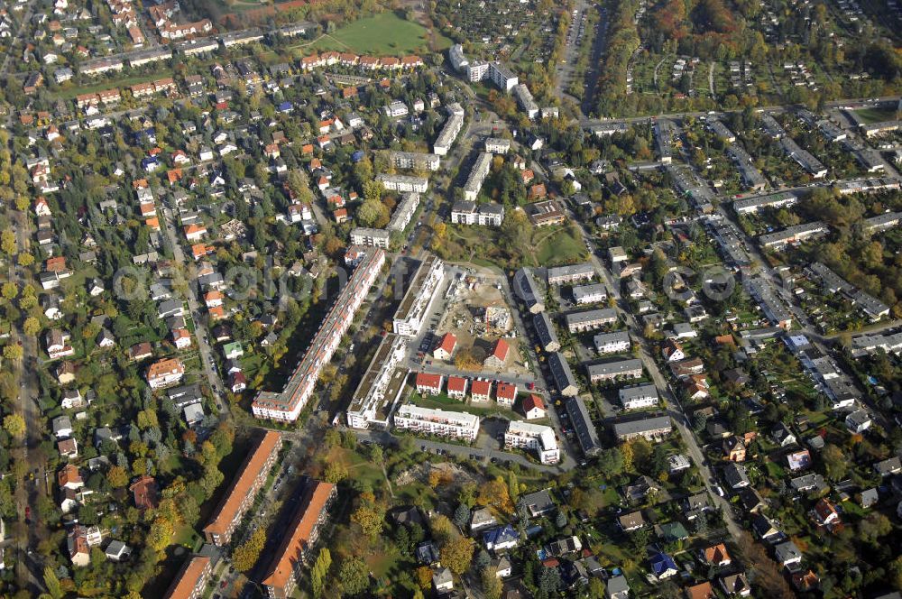 Aerial photograph Berlin - Blick auf das Wohnneubaugebiet der cds Wohnbau Berlin GmbH an der Tauernallee / Im Lesachtal, Wetzmannweg, Quarzweg in 12107 Berlin-Mariendorf. cds Wohnbau Berlin GmbH, Reinhardtstraße 8 in 10117 BERLIN. berlin@cds-wohnbau.de