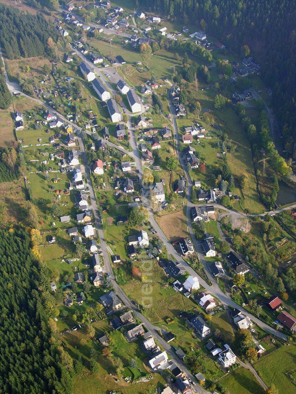 Aerial photograph Klingenthal ( Sachsen ) - Blick auf das Wohnneubaugebiet im Westen von Klingenthal