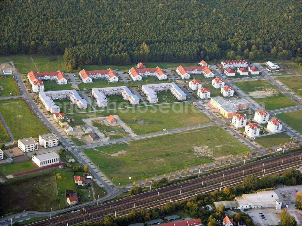 Aerial image Michendorf - 05.10.2004 Blick auf das Wohnungsneubaugebiet in Michendorf/ Potsdam Mittelmark.