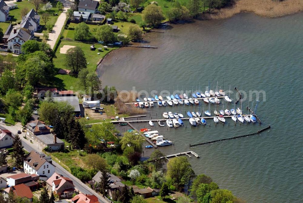 Aerial photograph Diensdorf am Scharmützelsee (Brandenburg) - Blick auf den Yachtclub-Hafen in Diensdorf (Brandenburg). Kontakt: Yachtclub Diensdorf e.V., Hauptstraße 20, 15864 Diensdorf,