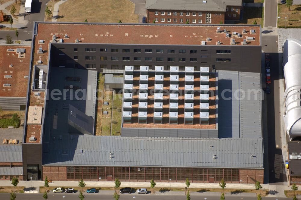 Berlin from the bird's eye view: Blick auf die Zweigbibliothek Naturwissenschaften der HU in Berlin-Adlershof. Sie stellt Medien der Bereiche Chemie, Geographie, Informatik, Mathematik, Physik, Psychologie bereit. Adresse: Erwin Schrödinger-Zentrum, Rudower Chaussee 26, 12489 Berlin-Adlershof, Tel. +49 (0)30 2093 3163, Fax +49 (0)30 2093 5404, EMail nawi@ub.hu-berlin.de