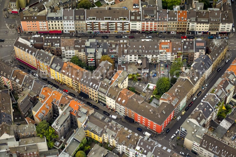 Köln from above - View of a perimeter block development in Cologne in the state North Rhine-Westphalia