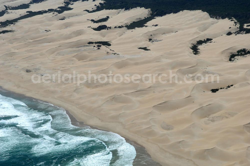 Blue Horizon Bay from above - Blick auf den Strandbereich Blue Horizon Bay am Indischen Ozean. Blue Horizon Bay beach area on the Indian Ocean.