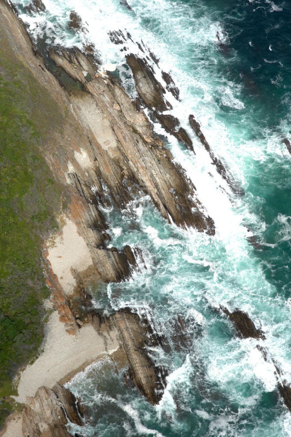 Blue Horizon Bay from above - Blick auf den Strandbereich Blue Horizon Bay am Indischen Ozean. Blue Horizon Bay beach area on the Indian Ocean.