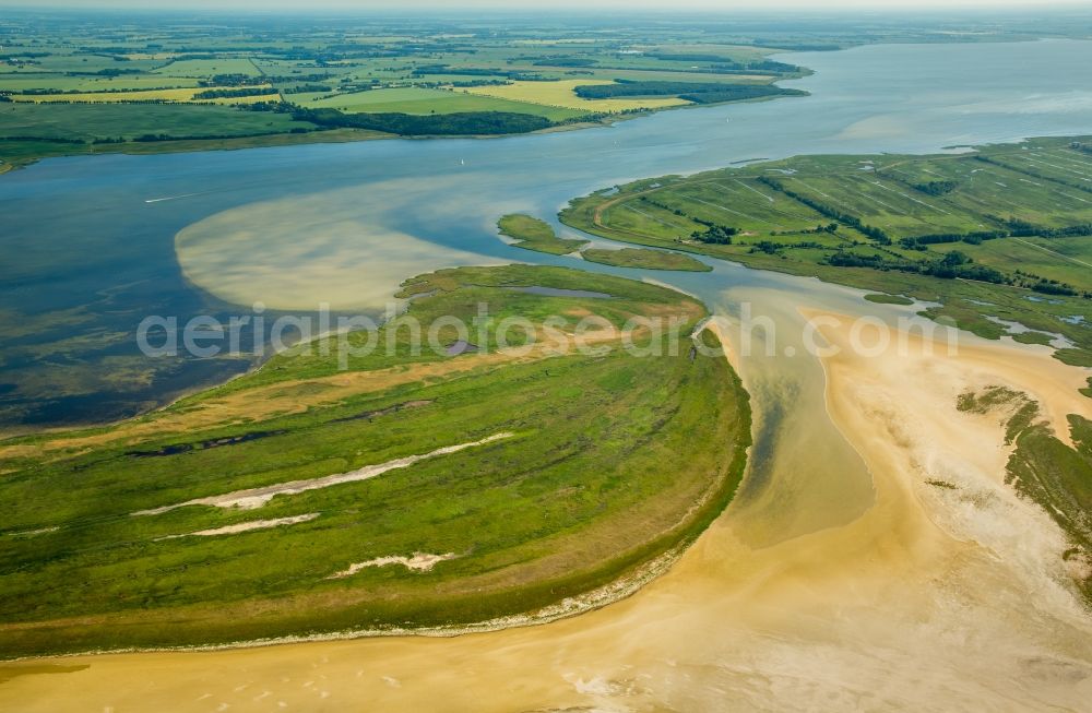 Aerial image Zingst - Coastline on the sandy beach of Baltic Sea in Zingst in the state Mecklenburg - Western Pomerania