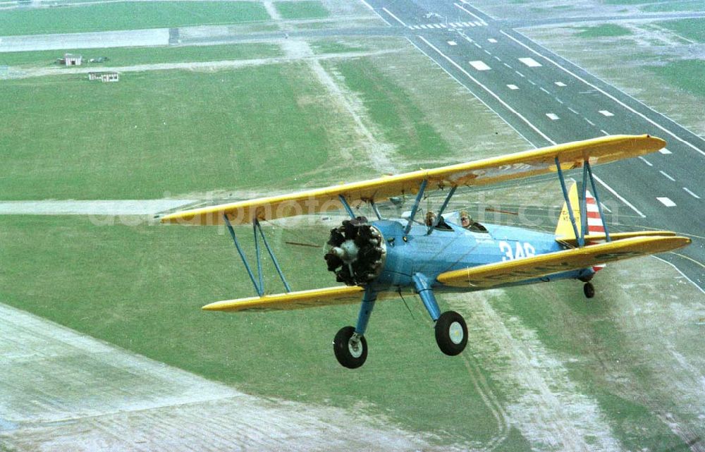 Aerial photograph Berlin - Boeing - Stearman Flug über Berlin anläßlich der Take Off 92 auf dem Flughafen Berlin - Schönefeld.