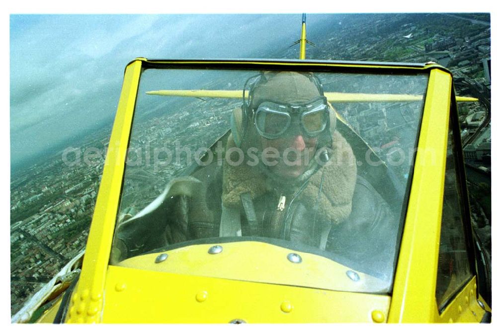 Aerial image Berlin - Boeing - Stearman Flug über Berlin anläßlich der Take Off 92 auf dem Flughafen Berlin - Schönefeld.